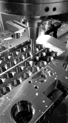 L'acciaio di plastica della base di muffa dell'iniezione colora la macinazione lavorante di precisione di CNC