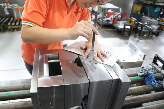 CNC su misura di Logo Mold Bases For Prototyping che lavora ISO9001 a macchina