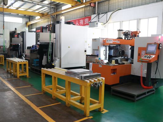 Base per stampo in plastica in acciaio Tempi di consegna 1-2 giorni Adatto per base per stampo standard e modificata